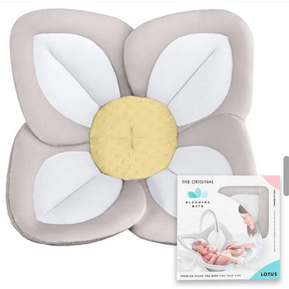 Blooming Baby Flower Bath Pad for Sink